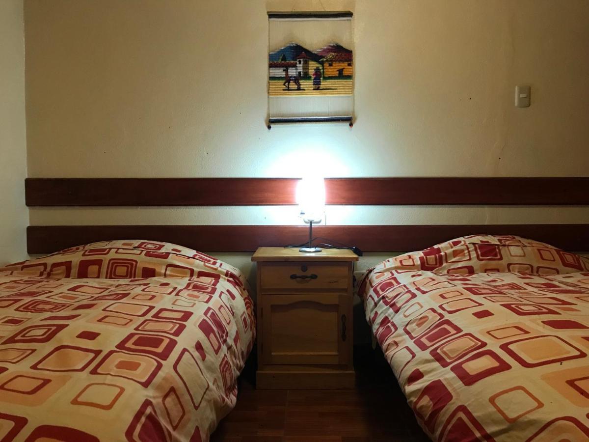 Casa De Ana B&B Huaraz  Buitenkant foto